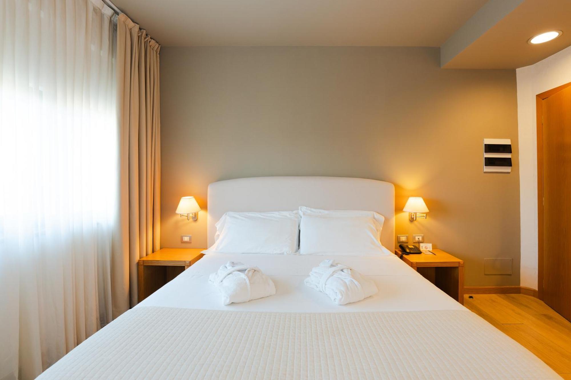Hotel Touring Carpi Exterior foto